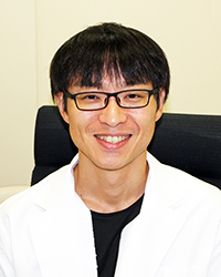 医師 上山 裕樹